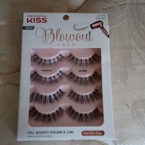 "Kiss" Eye Lashes
